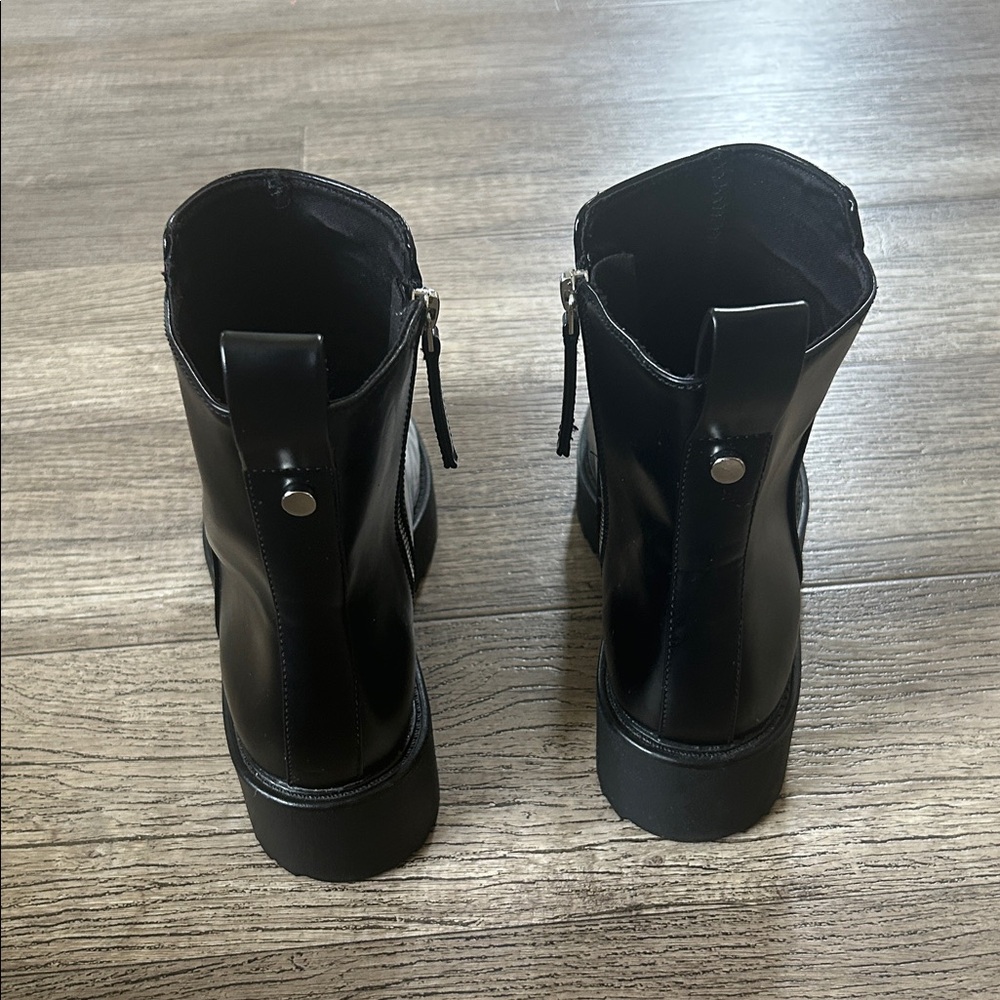 H&M Glossy Black Ankle Booties - Picture 5 of 9